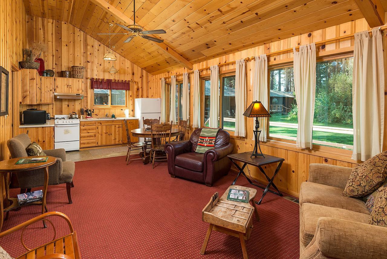 Lake Creek Lodge Bend Exterior photo